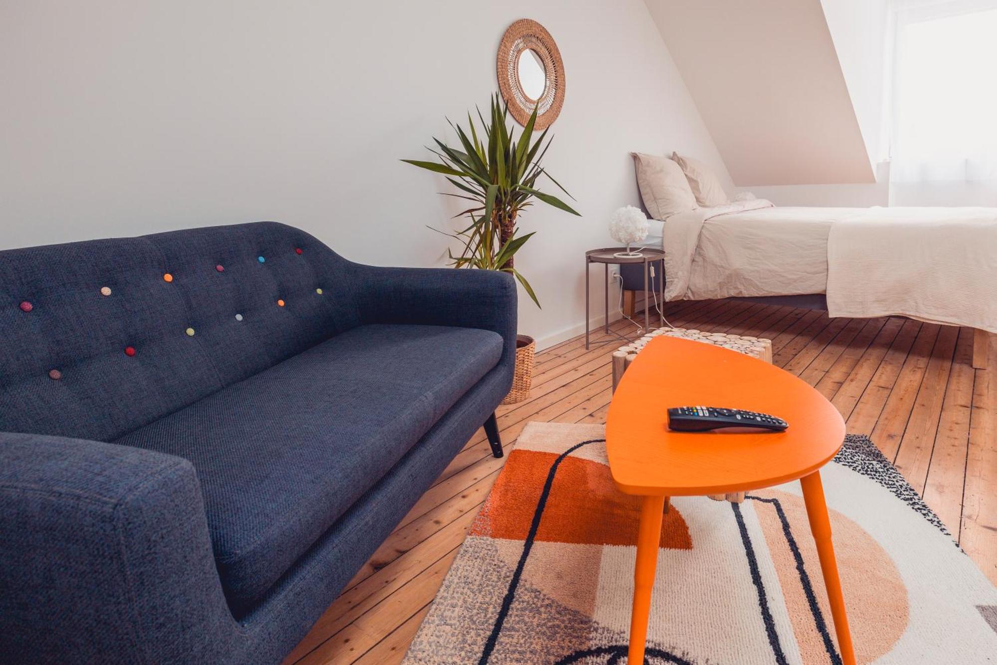 Loft Lumineux Tres Spacieux - Parking Gratuit Шатору Экстерьер фото